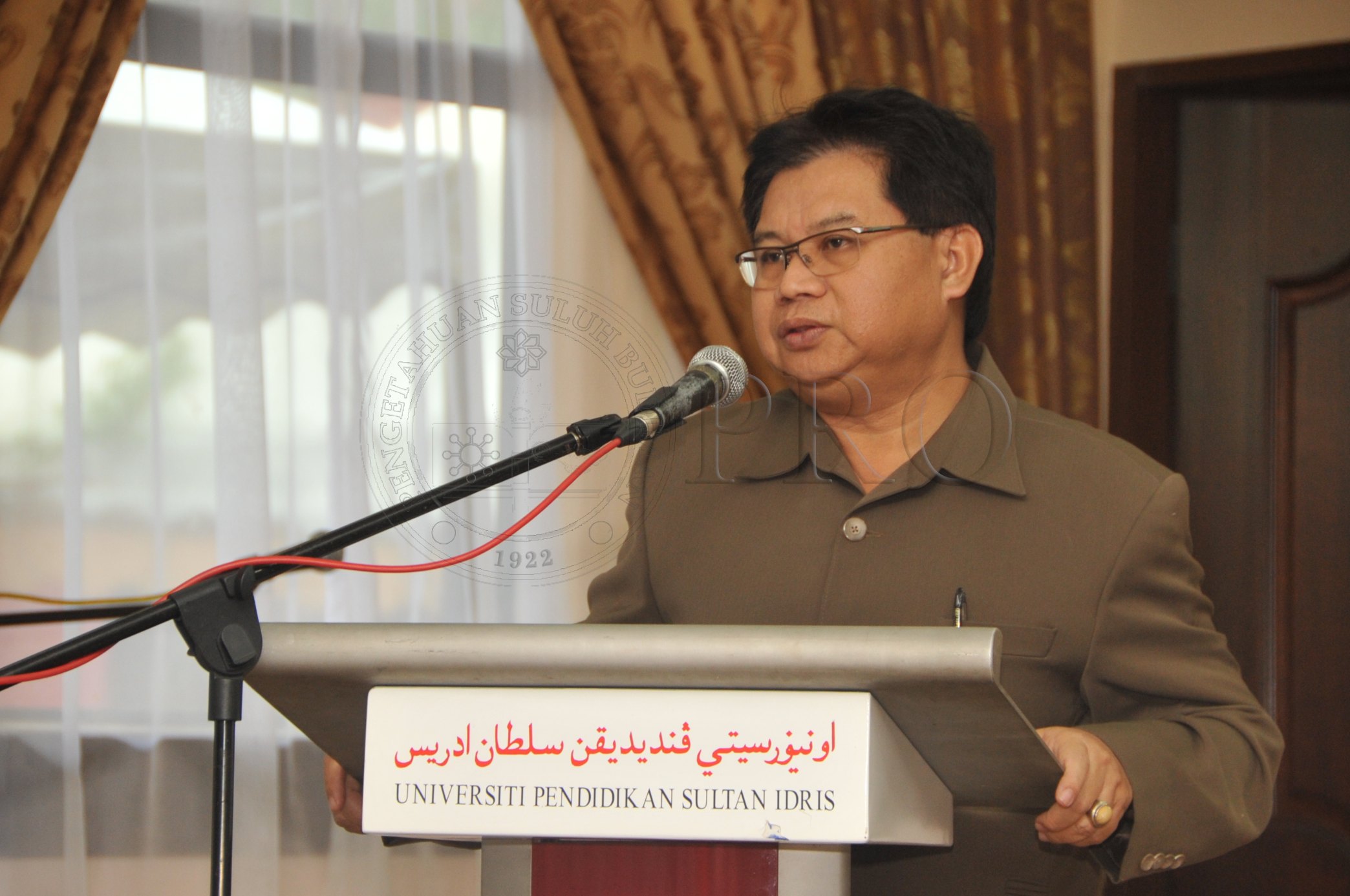 PRO 14 51 KKP PRO 6944